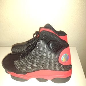 Basketball shoes form or women